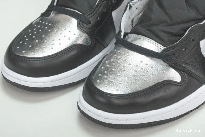 HIGH WMNS BOX) AIR OG (RED TOE” JORDAN 1 “SILVER 0811